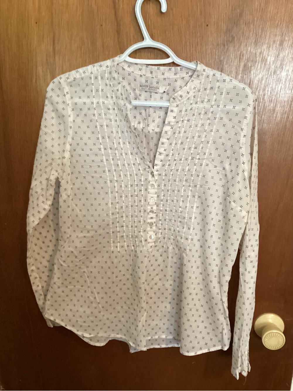 Roots White Printed Pintuck Button-Front Women's Blouse